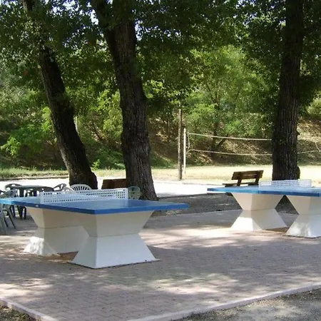 Mobil-home Avec Terrasse Pour 4 Personnes - Api-1-52-731 * Saint-Maime