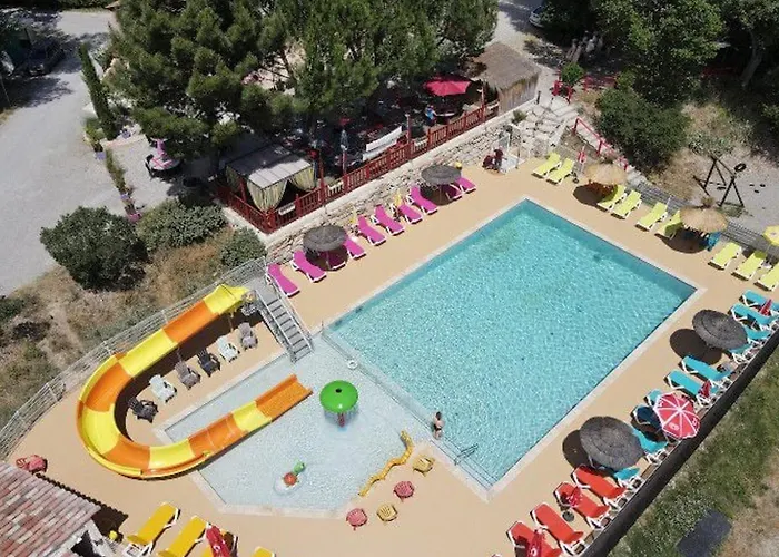 Mobil-home Avec Terrasse Pour 4 Personnes - Api-1-52-731